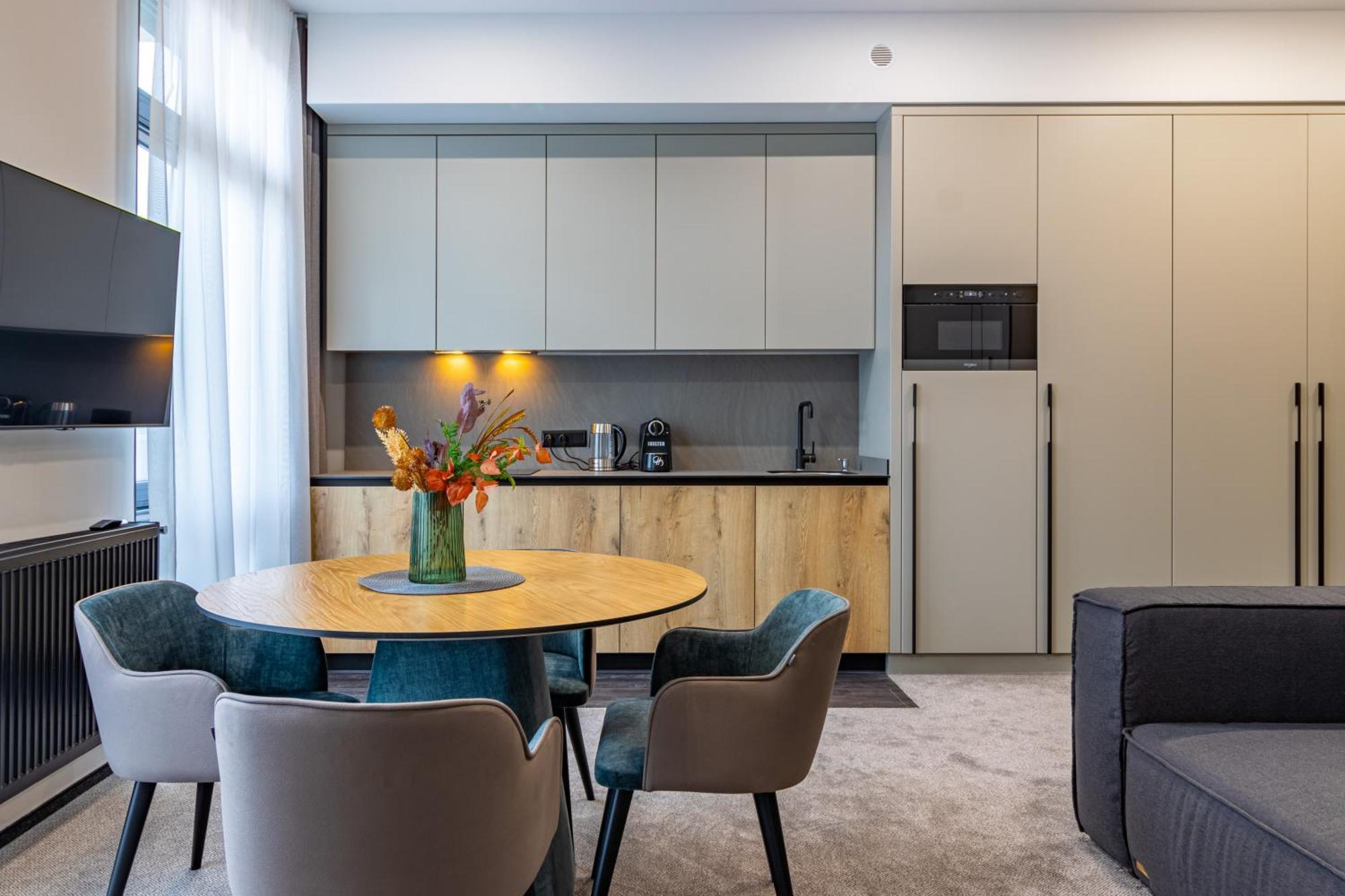 בוקובל Shelter Apart Hotel מראה חיצוני תמונה